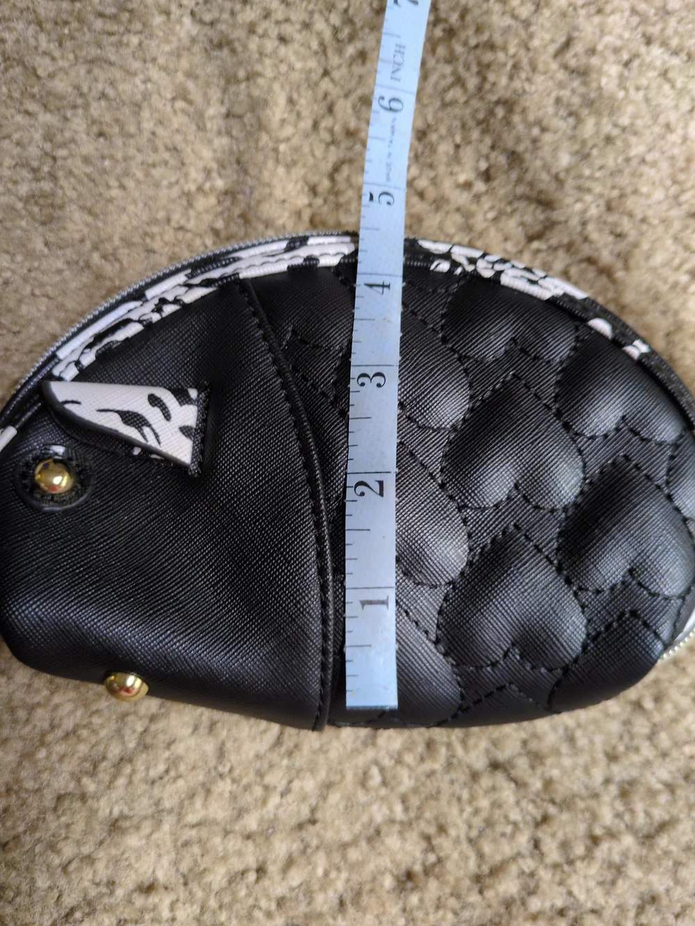 Betsey Johnson Black Quilted Heart Wristlet with Gold Chain Strap